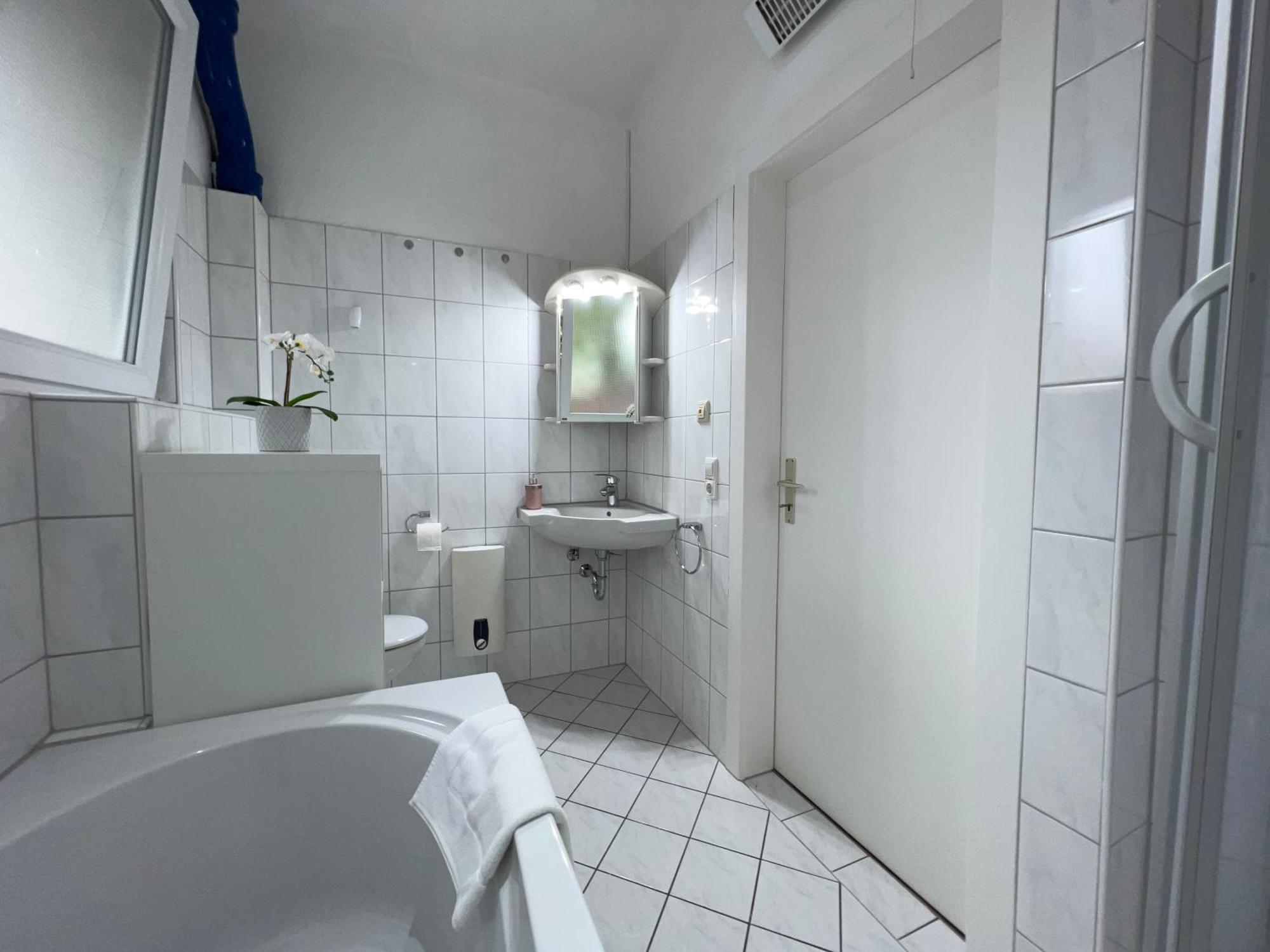 Uebernachten In Grosser Maisonette-Wohnung By Rabe Karlsruhe Luaran gambar